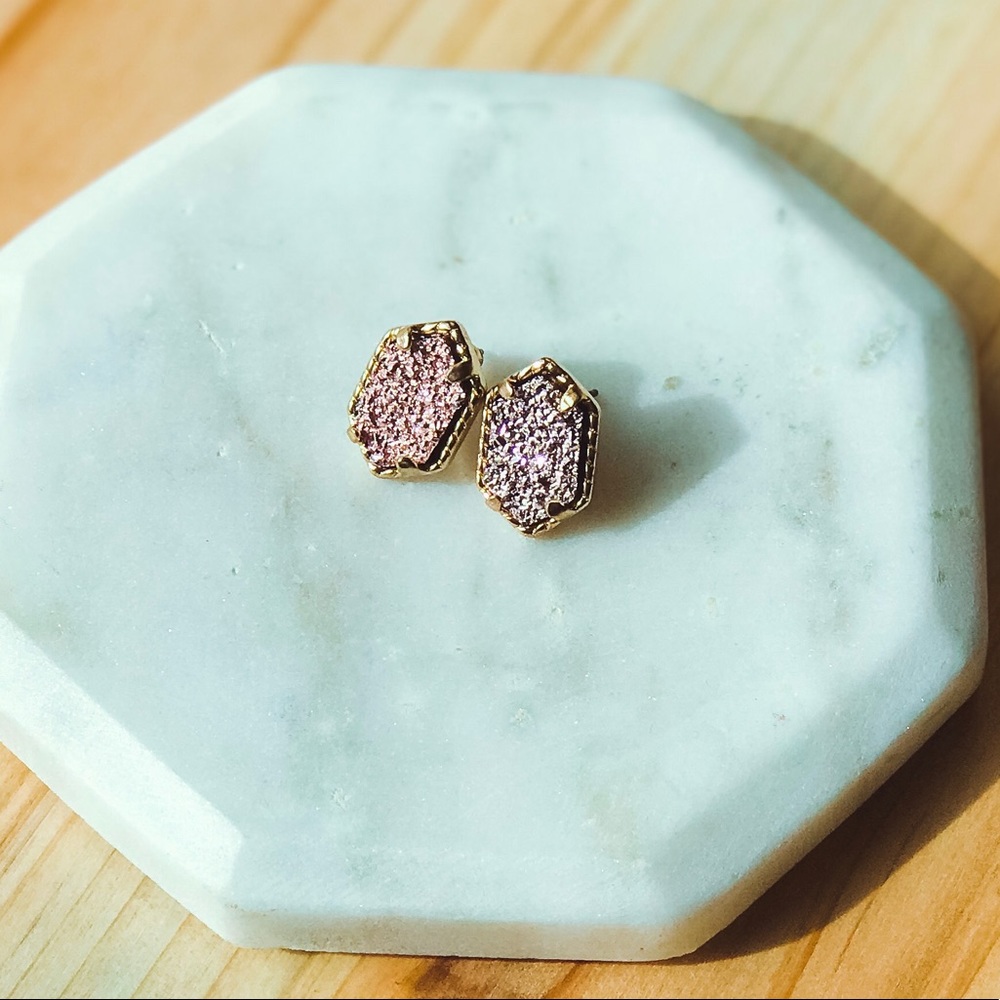 Blush Pink & Gold Dainty Druzy Stud Earrings NEW - Picture 2 of 4